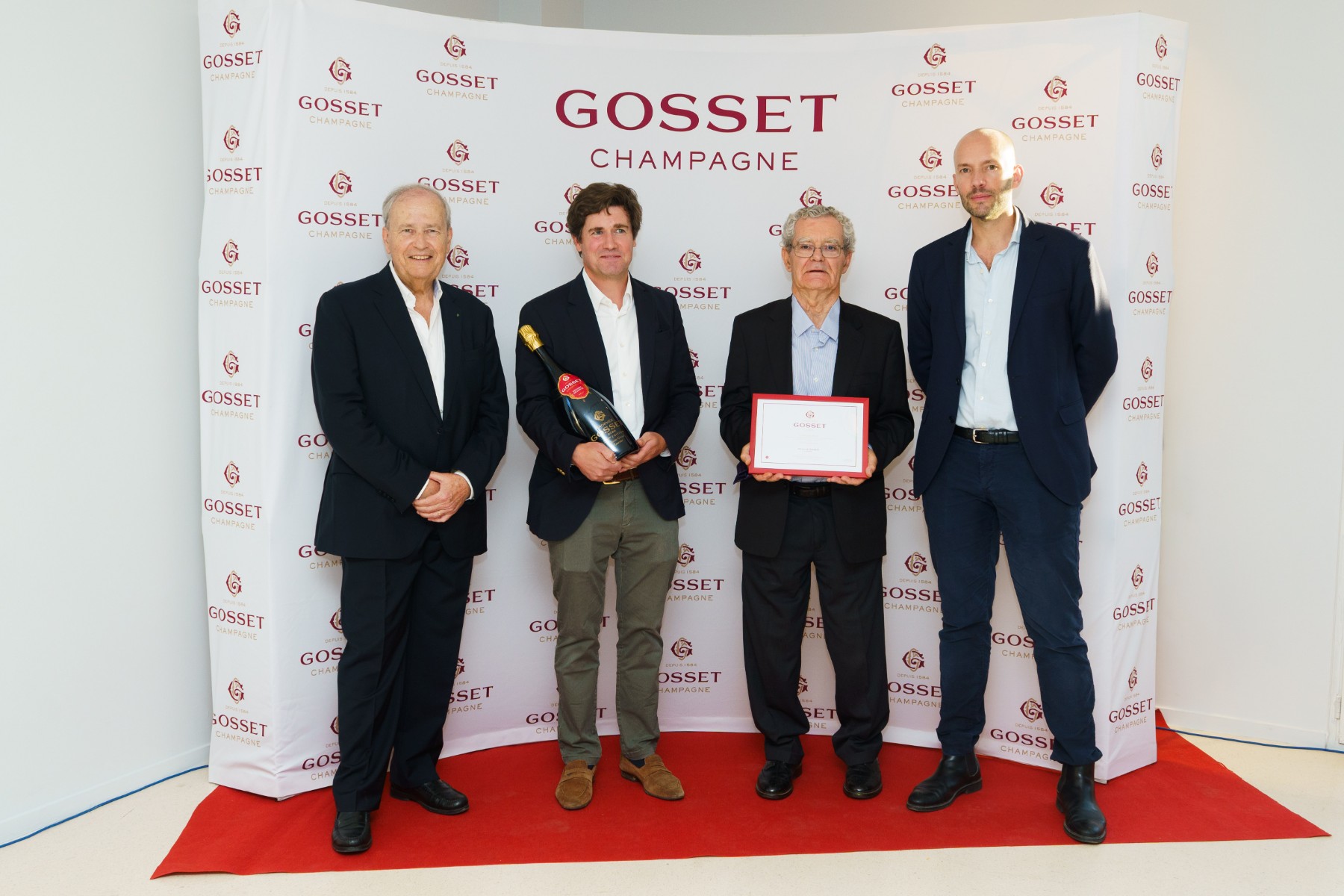 Omslagfoto (van links naar rechts): Jean-Pierre Cointreau, Amaury Cointreau, Antoine Gosset en Julien Cointreau